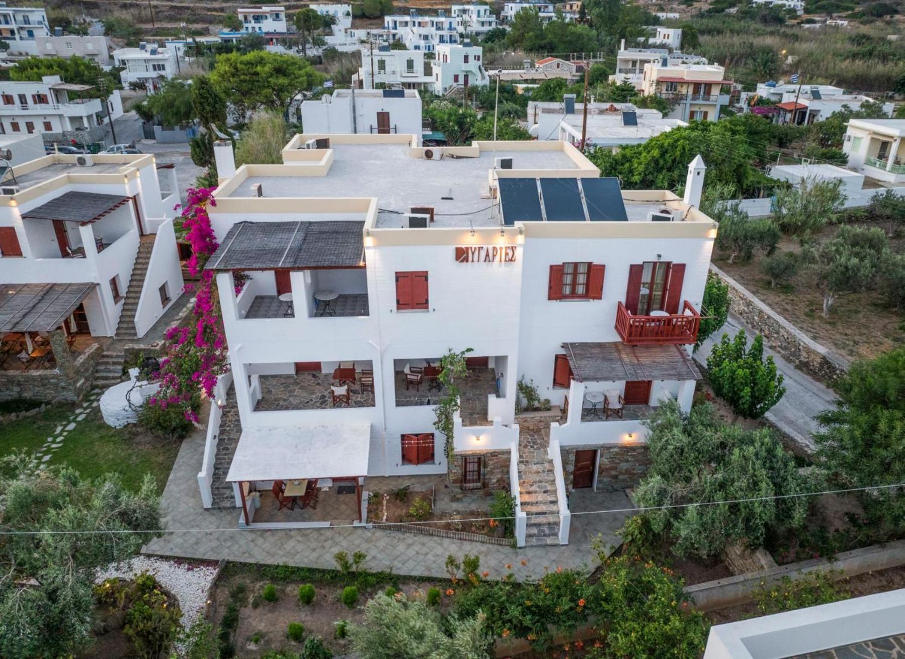 Ligaries Apart otel Kini Dış mekan fotoğraf